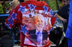 Jurados apontam falta de ousadia e rebaixamento marca desfile da Niterói