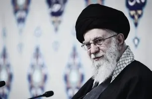 Líder supremo do Irã, Ali Khamenei, morre em ataque, afirma Trump (Foto: Reprodução)