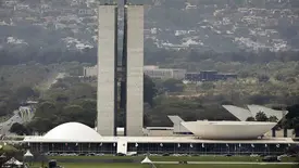 Lula sanciona, com vetos, reajuste salarial para cargos do Legislativo (Foto: Joédson Alves/Agência Brasil)