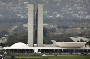 Lula sanciona, com vetos, reajuste salarial para cargos do Legislativo (Foto: Joédson Alves/Agência Brasil)