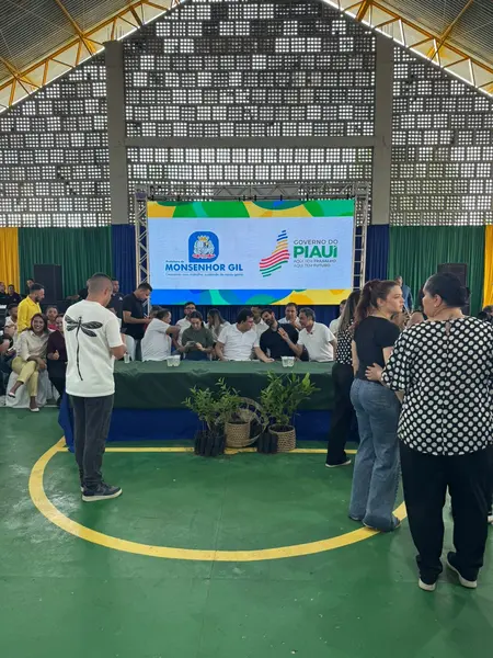 Monsenhor Gil recebe mudas e avança com duplicação da BR-316