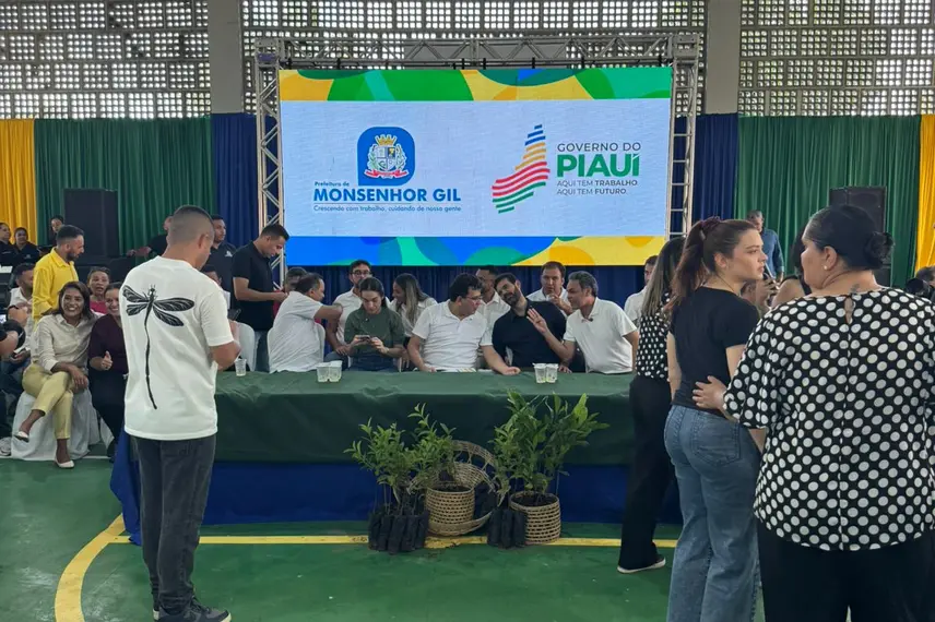 Monsenhor Gil recebe mudas e avança com duplicação da BR-316