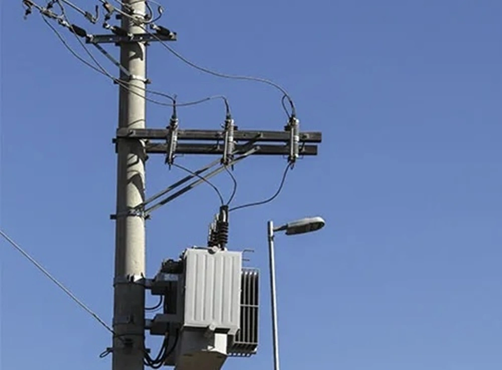 Moradores denunciam falta constante de energia elétrica em comunidades de Santo Antônio dos Milagres