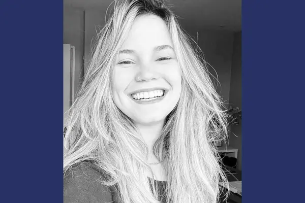 Morre a jornalista Flávia Bacelar após luta contra câncer