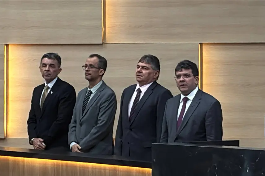 Na abertura do Legislativo, Rafael Fonteles destaca avanços e metas cumpridas