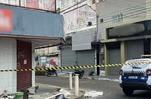 Pedreiro morto no Centro de Teresina (Foto: Conecta Piauí)
