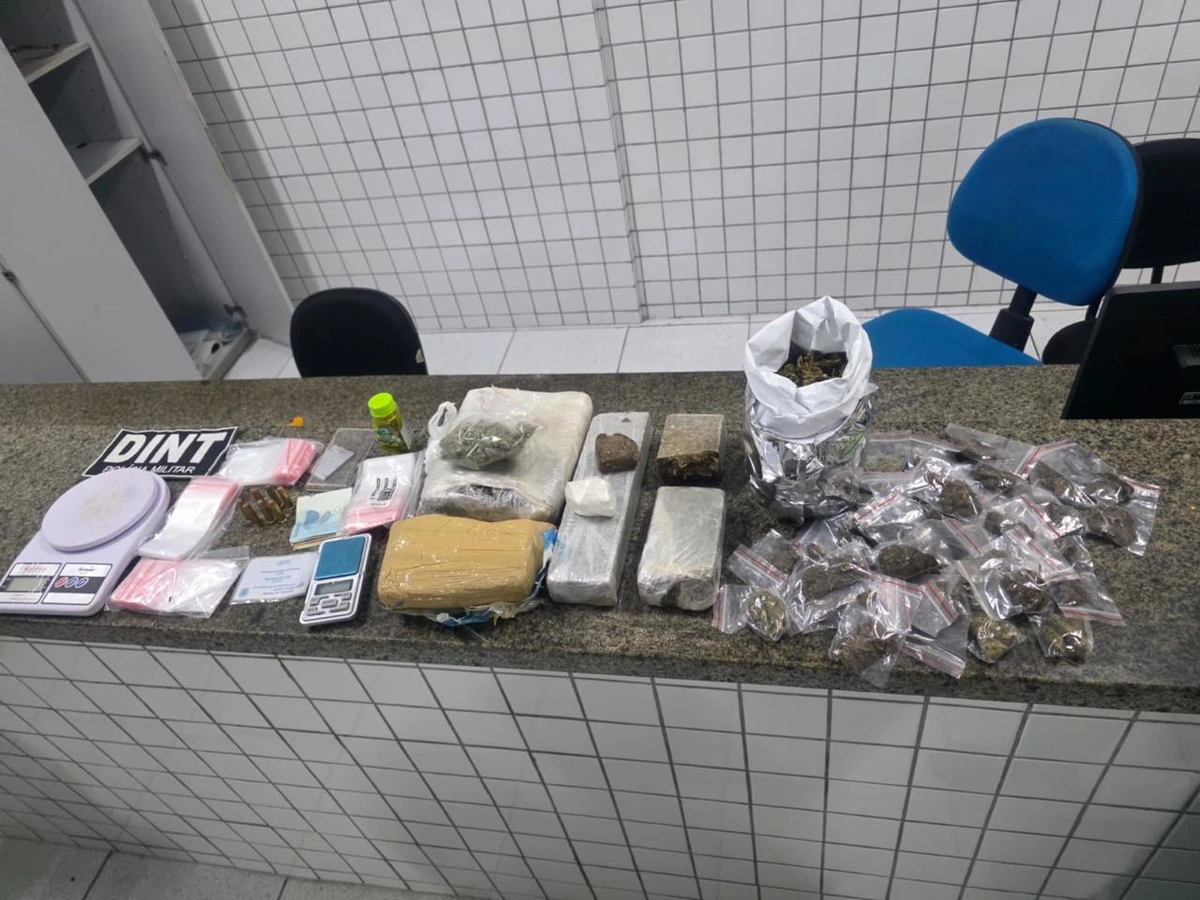 PM prende suspeito por tráfico de drogas e posse de munição em Parnaíba
