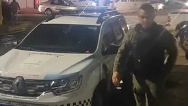 Polícia do 6º BPM prende homem com drogas após perseguição em Teresina (Foto: Reprodução)