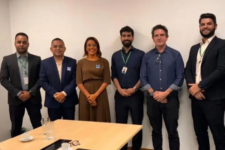 Prefeita Camila Barbosa articula com BNDES recursos para educação e saúde