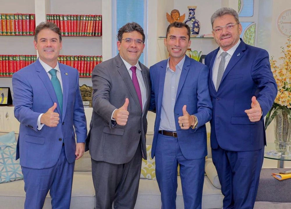 Prefeito de Paulistana articula investimentos para o município com Rafael Fonteles