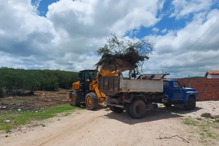 Prefeitura de Assunção do Piauí intensifica combate a lixões a céu aberto