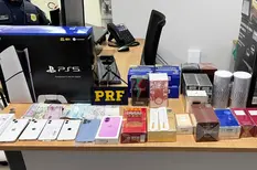 PRF apreende carga de mercadorias estrangeiras durante fiscalização em Picos