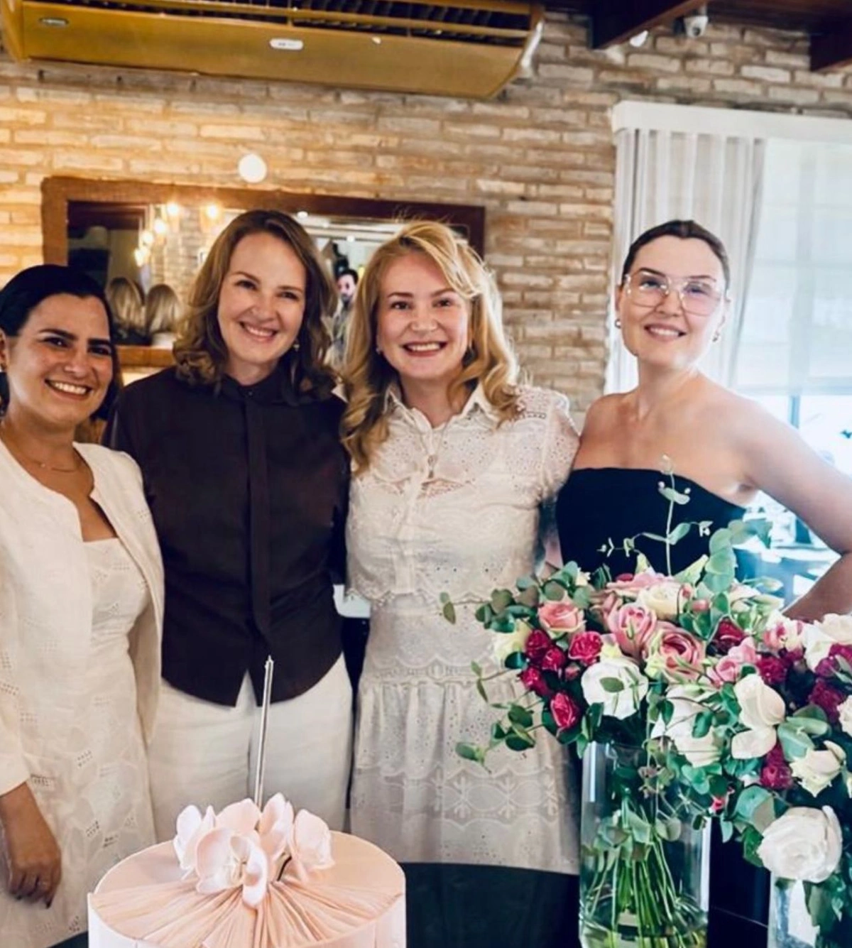 Procuradora-Geral de Justiça do Piauí, Cláudia Seabra celebra aniversário em THE