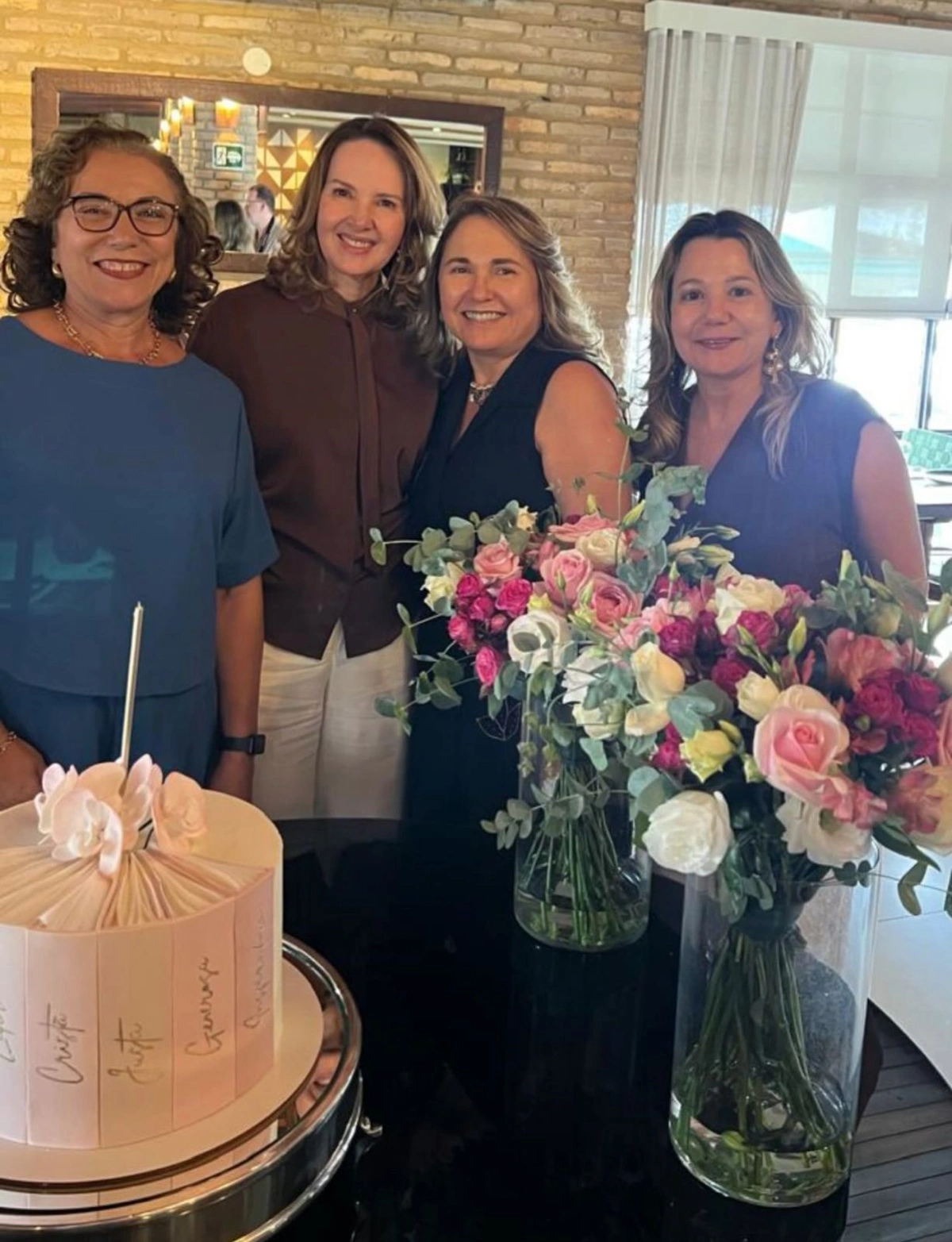 Procuradora-Geral de Justiça do Piauí, Cláudia Seabra celebra aniversário em THE