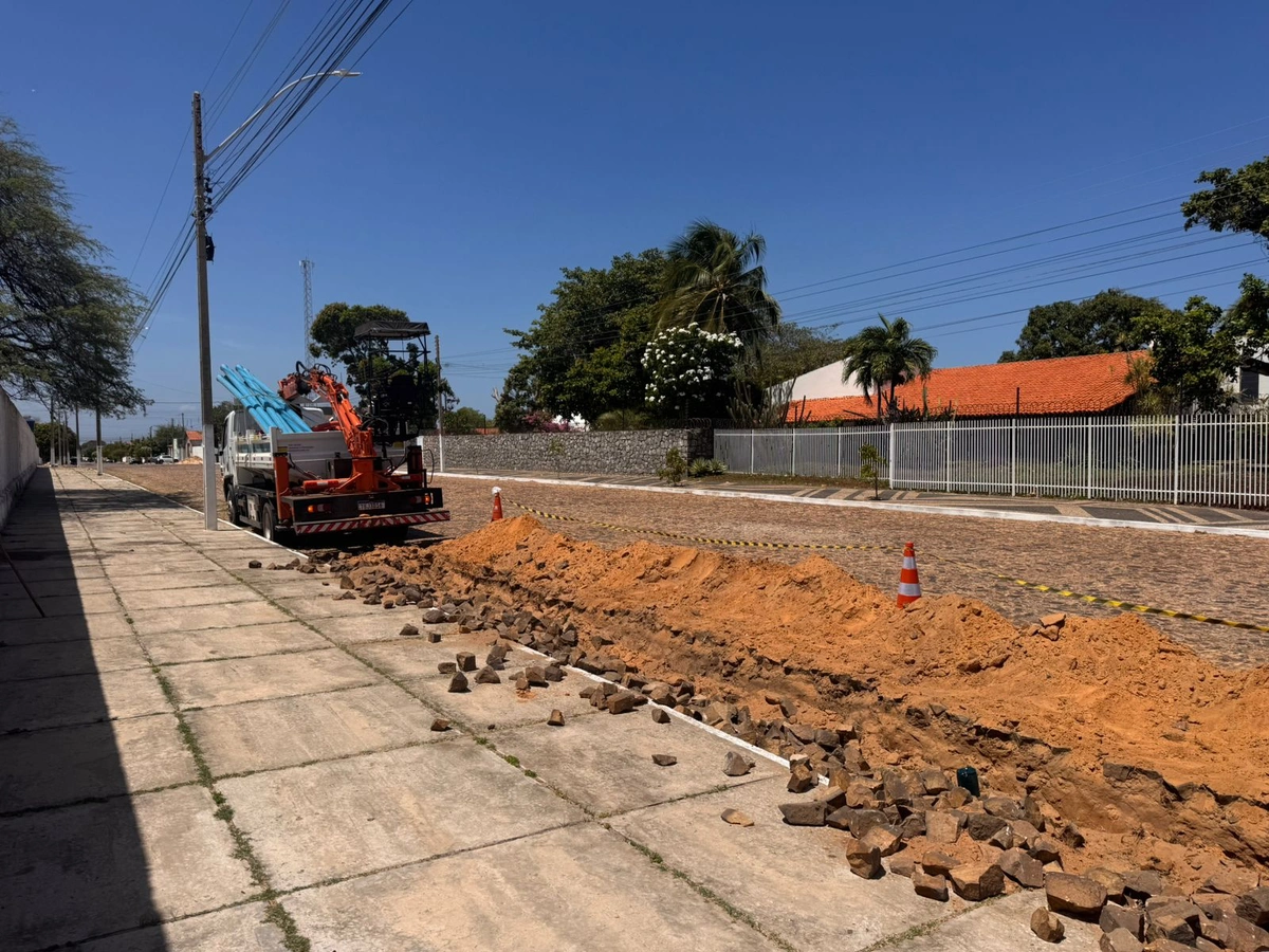 Quase 800 metros de extensões de rede ampliam distribuição de água em Parnaíba