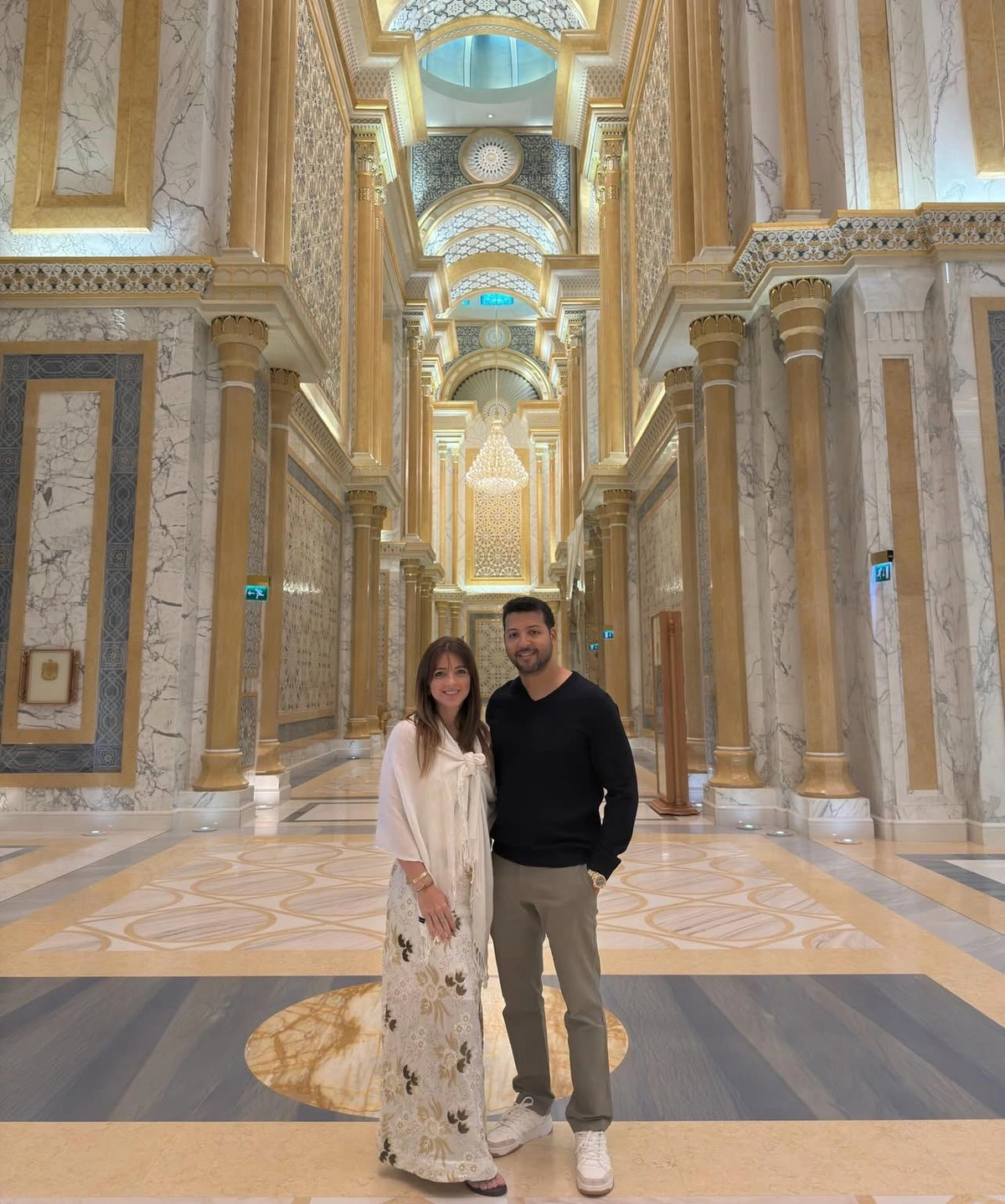 Querido casal de empresários João Eduardo Castro e Yrla Resende estão em Dubai