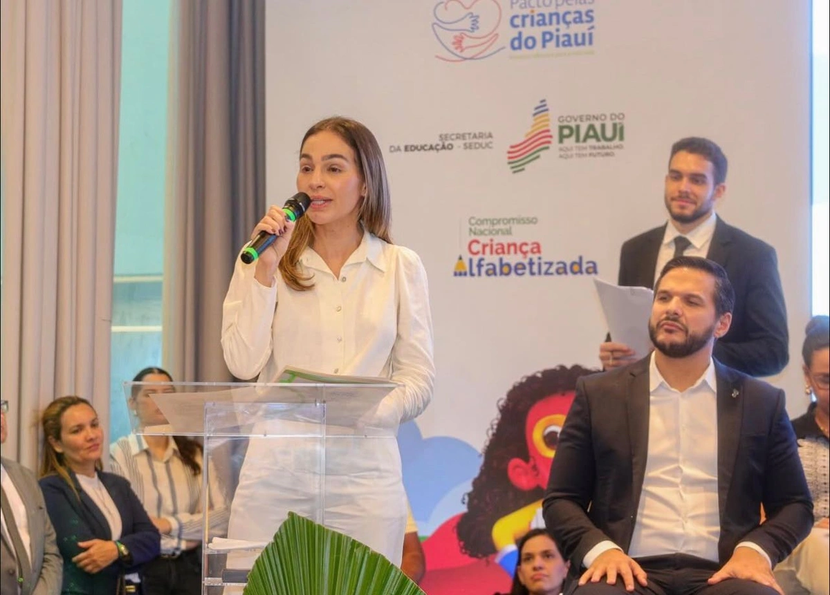 Rafael Fonteles, Isabel Fonteles e Whashington Bandeira em dia de evento