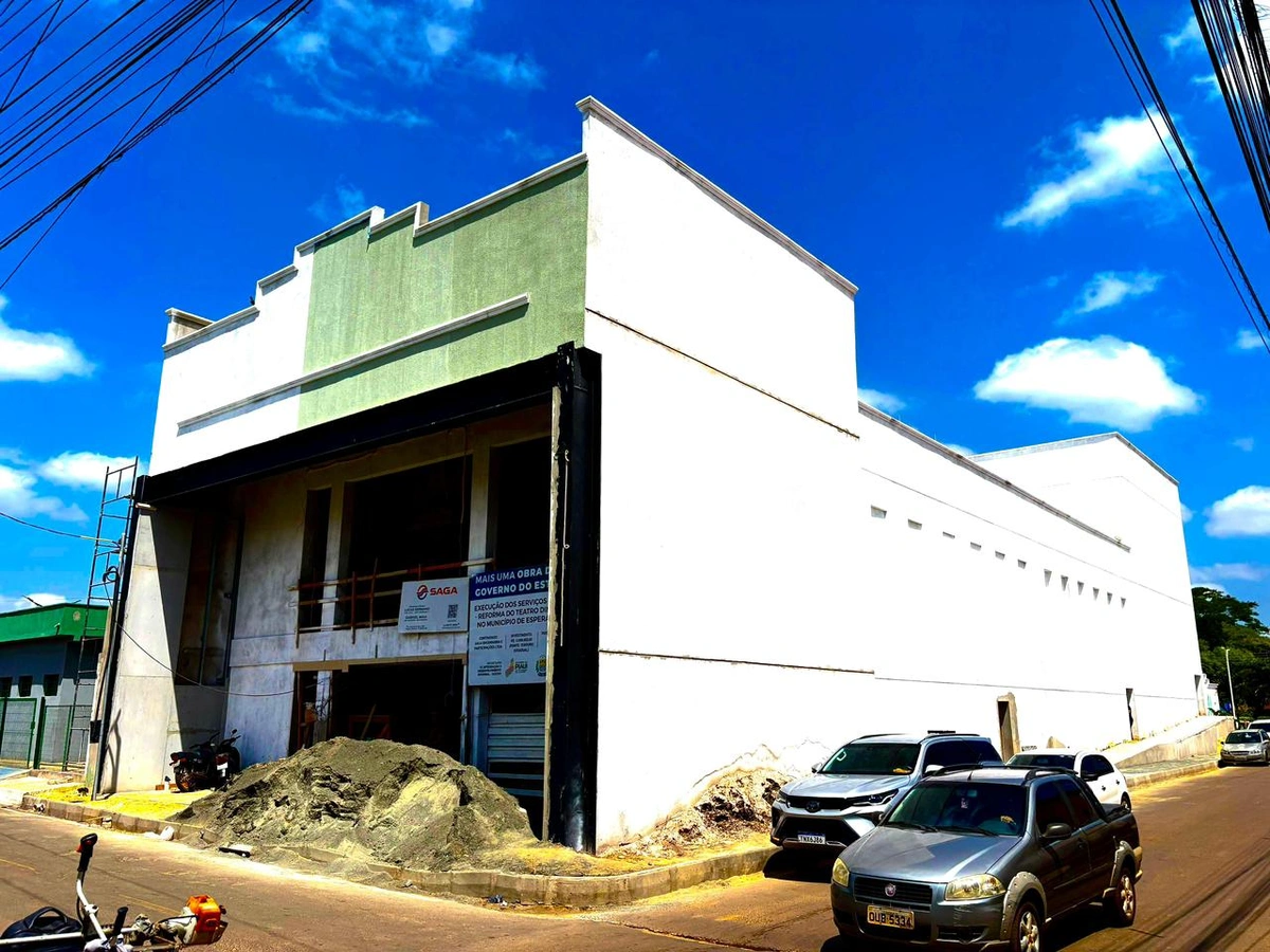 Reforma do Teatro Diniz Chaves entra em nova fase em Esperantina