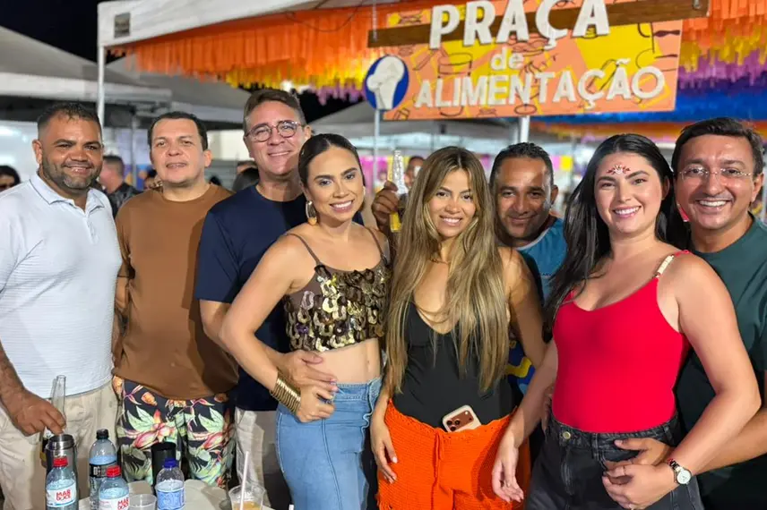 Segunda noite de Carnaval anima São Miguel do Tapuio com público e atrações