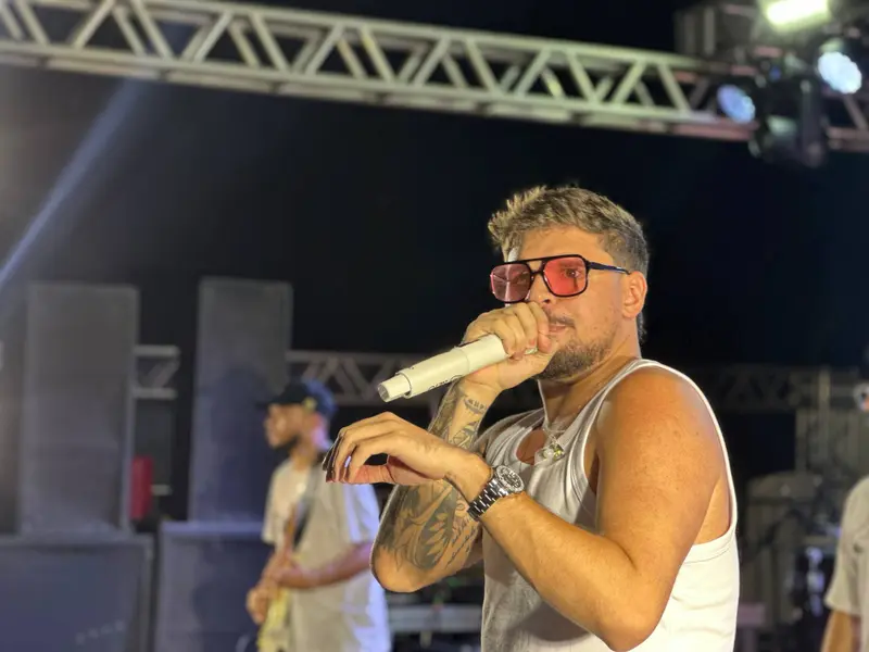 Segundona de Carnaval movimenta foliões em Demerval Lobão