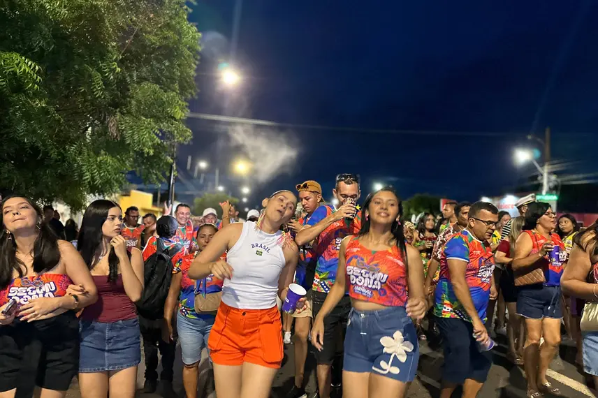 Segundona de Carnaval movimenta foliões em Demerval Lobão