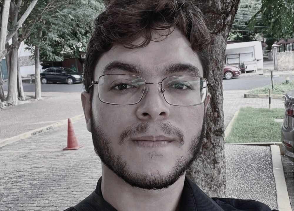 Storymaker de ex-governador do Piauí morre após de afogar em praia de Fortaleza