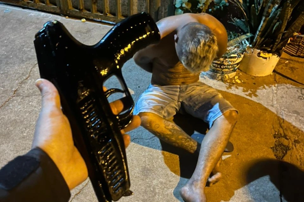 Suspeito de ameaçar pessoas com simulacro de arma de fogo é preso em Picos