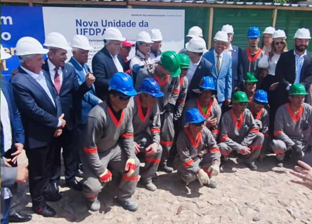 UFDPar lança pedra fundamental do Hospital Universitário e novo prédio acadêmico