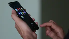 Veja dicas para proteger seu celular de golpes virtuais no carnaval (Foto: Tânia Rêgo/Agência Brasil)