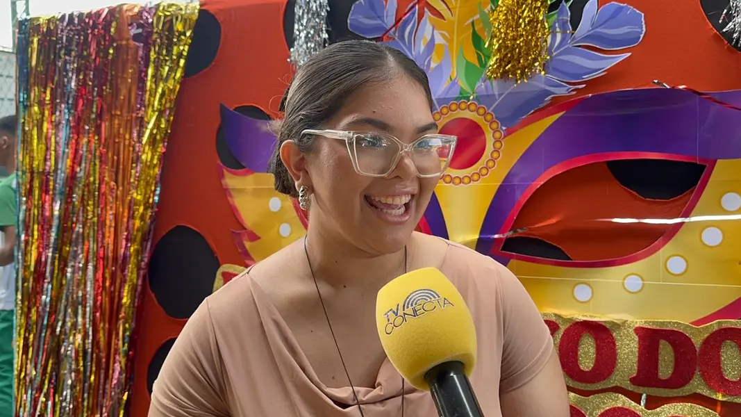 Volta às aulas da rede estadual tem recepção e homenagem a aprovados em Teresina