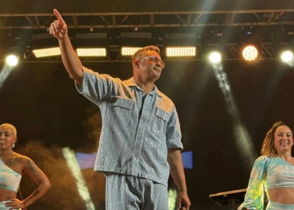 Zé Pereira 2026 começa em José de Freitas e arrasta multidão no pré-carnaval