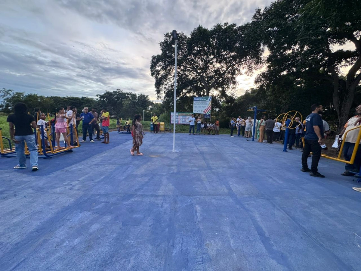 62 anos: São Gonçalo entrega academias da saúde na zona rural