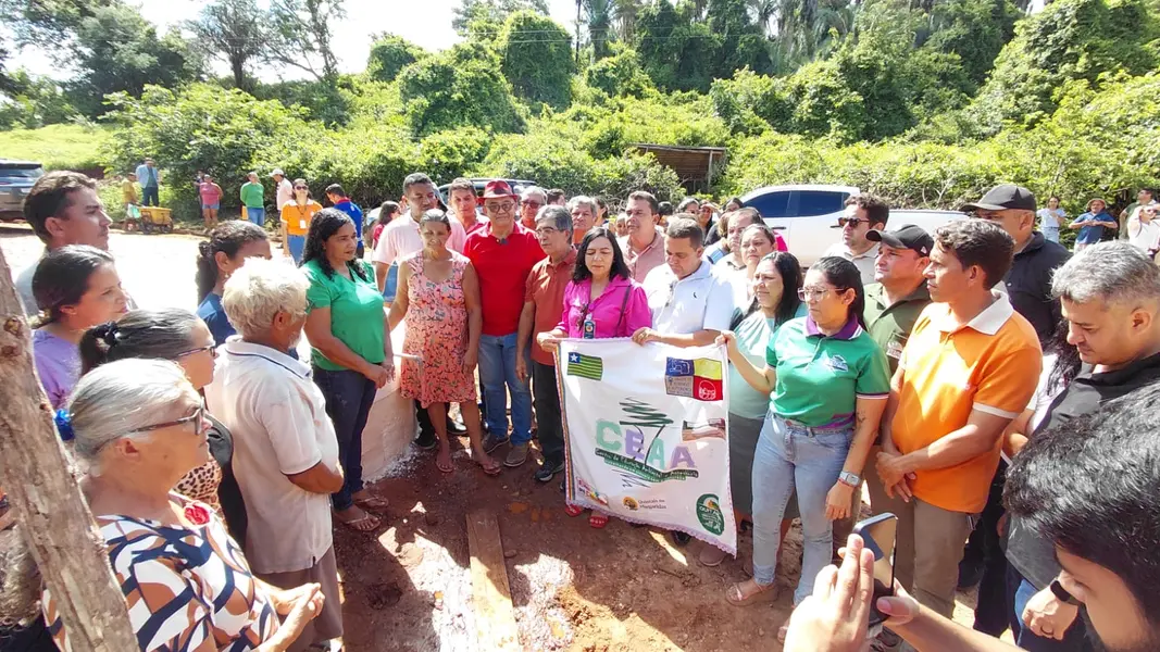 Abdoral Melo e Limma entregam cisternas na zona rural de São João do Arraial