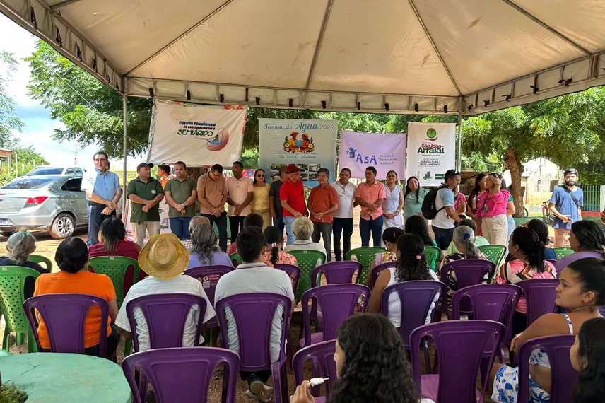 Abdoral Melo e Limma entregam cisternas na zona rural de São João do Arraial