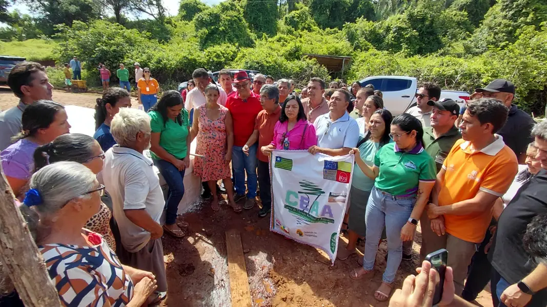 Abdoral Melo e Limma entregam cisternas na zona rural de São João do Arraial