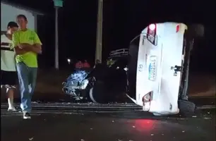 Acidente interdita BR-230 em Oeiras e deixa quatro pessoas feridas (Foto: Reprodução)