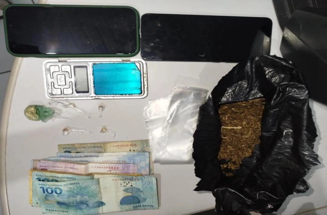 Adolescente suspeito de tentativa de homicídio é apreendido com drogas em Oeiras