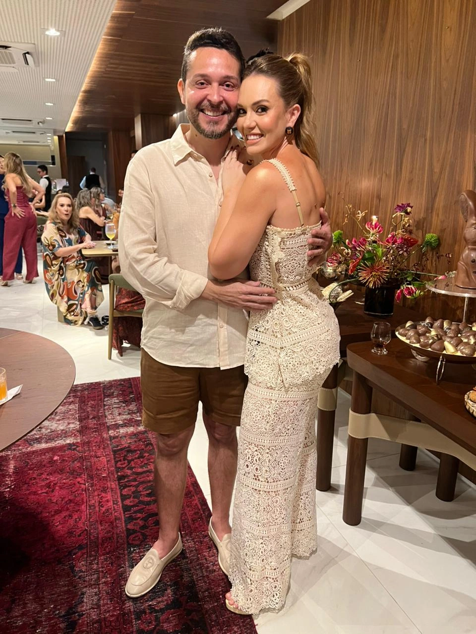 Advogada Nara Letícia celebra seu aniversário com festa animada e prestigiada