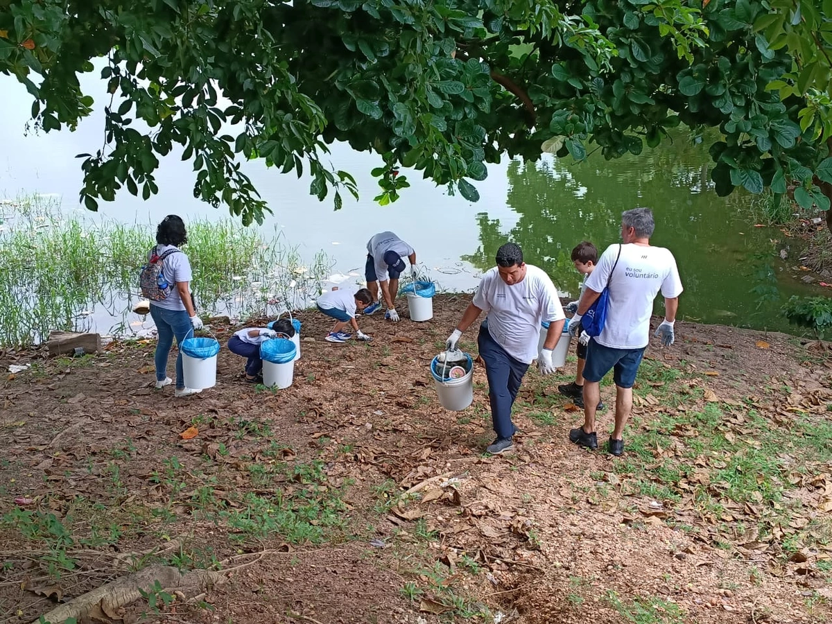 Aeroporto de Teresina promove ação de limpeza no Parque Lagoas do Norte