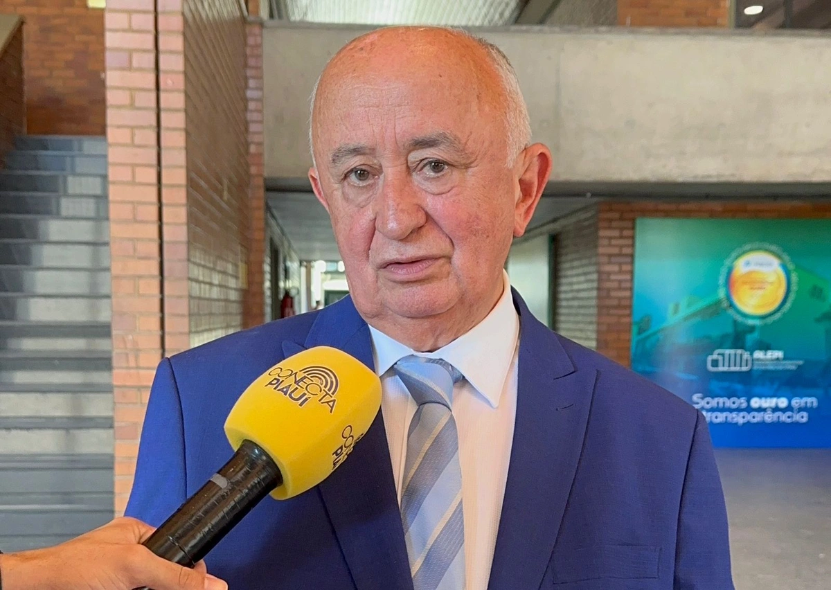 Alepi realiza sessão solene em homenagem aos 46 anos do Partido dos Trabalhadores