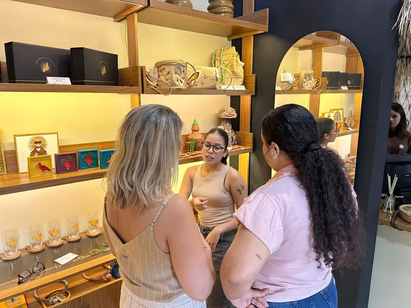 Arquitetos do CASACOR Piauí 2026 se encontram com artesãos no Centro de Teresina