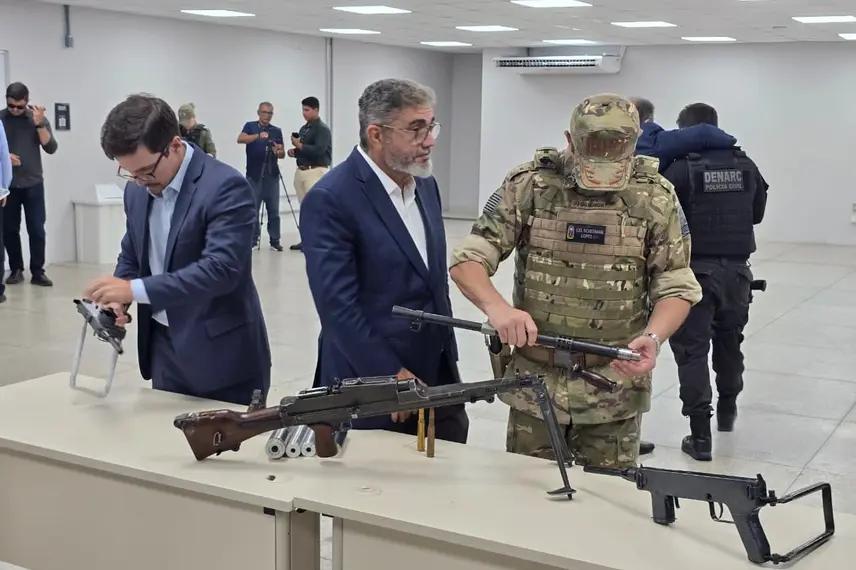 Arsenal de armas irregular é apreendido durante 'Operação Desarme' em Teresina