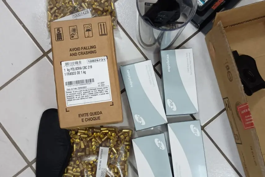 Arsenal de armas irregular é apreendido durante 'Operação Desarme' em Teresina