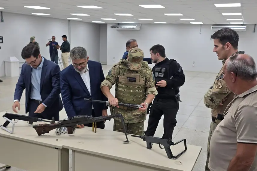 Arsenal de armas irregular é apreendido durante 'Operação Desarme' em Teresina