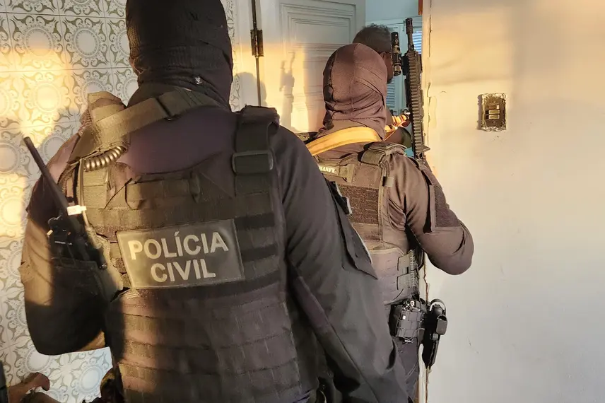 Arsenal de armas irregular é apreendido durante 'Operação Desarme' em Teresina