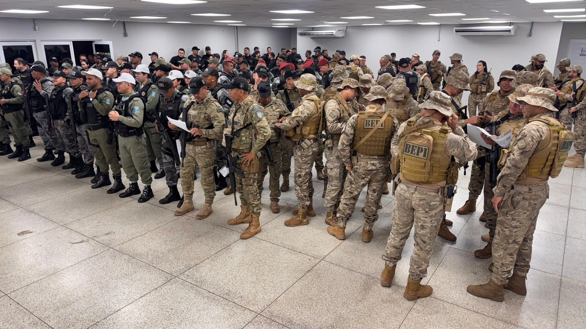 Arsenal de armas irregular é apreendido durante 'Operação Desarme' em Teresina