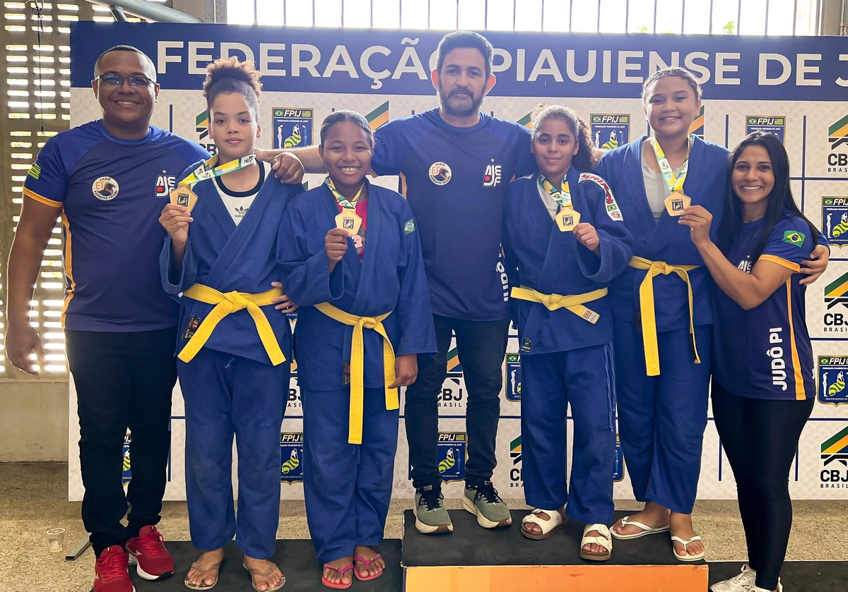 Atletas de Amarante conquistam quatro ouros na Copa Piauiense de Judô