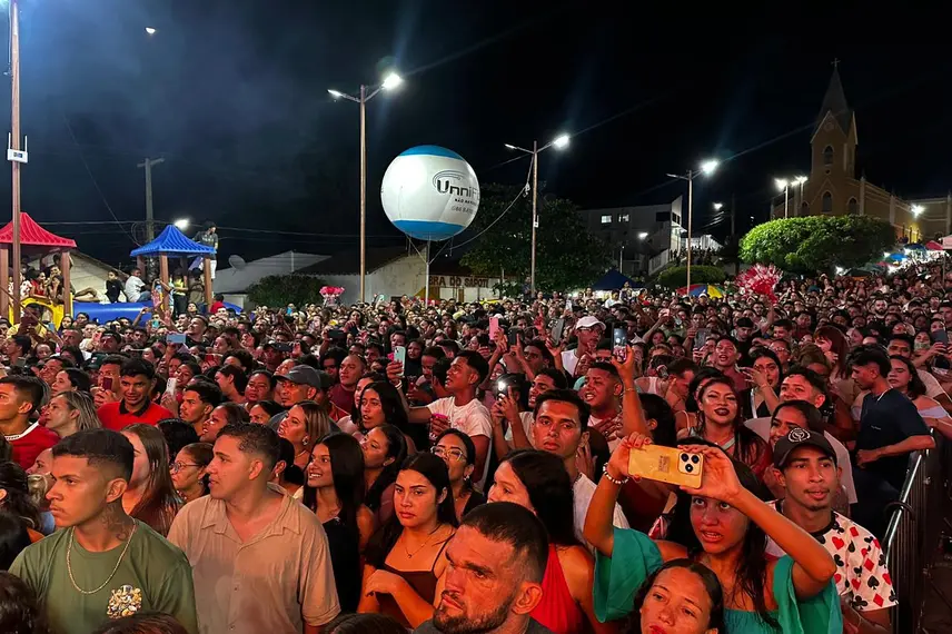 Banda Líbanos em Luzilândia