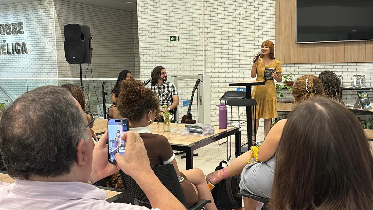 ‘Brasil Poético’: 5ª antologia é lançada e valoriza  a poesia no Piauí