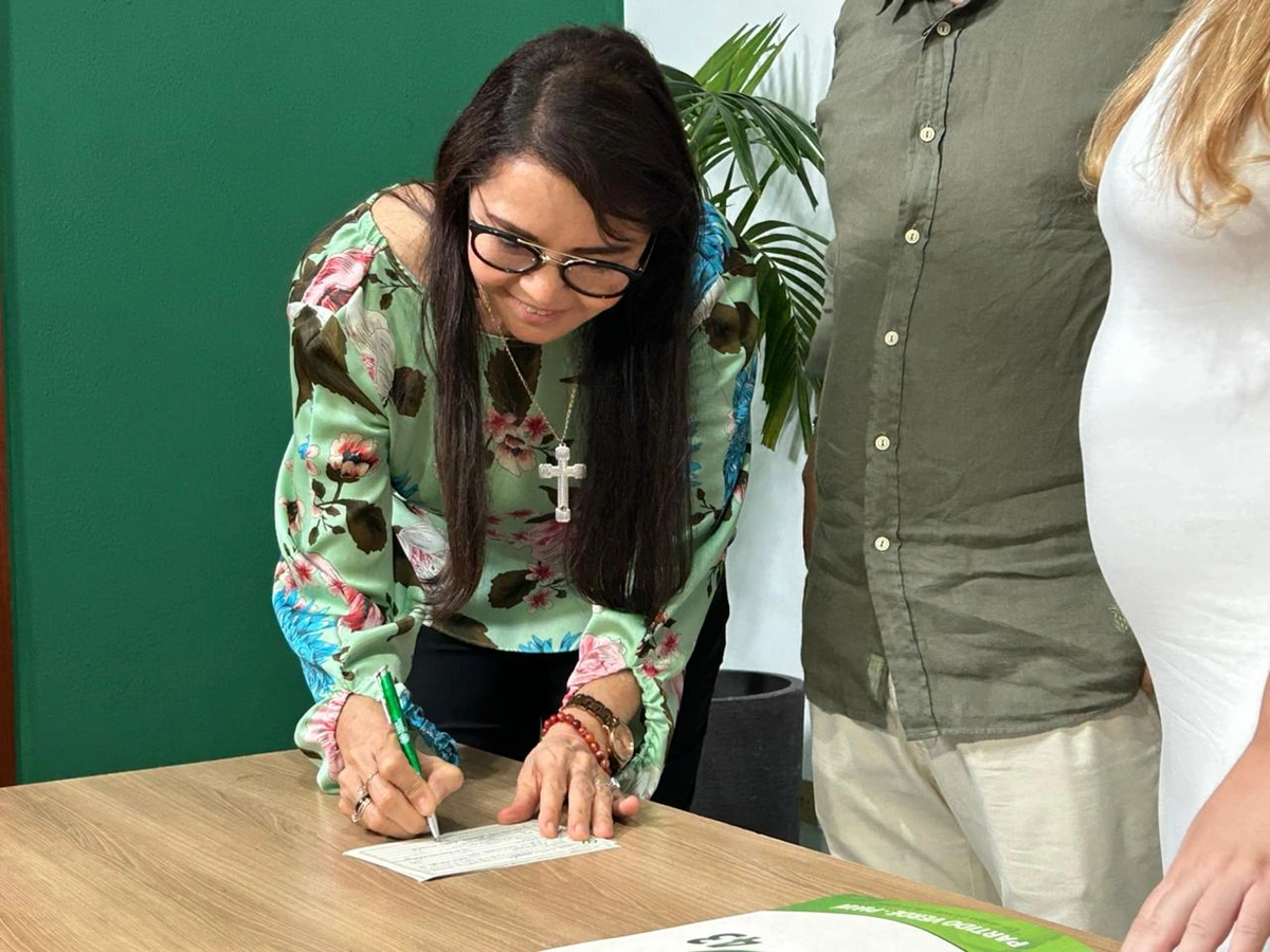 Breno Macêdo se filia ao Partido Verde e confirma pré-candidatura a deputado